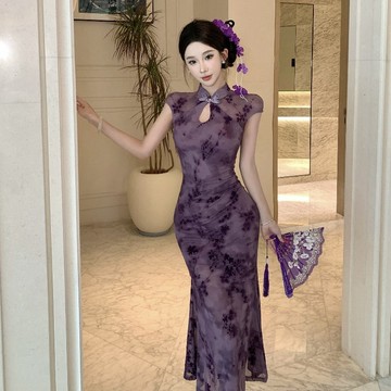 【桃喜Rich女裝】新中式改良旗袍 國風洋裝 復古氣質長裙 紫色連衣裙 高階感收腰顯瘦尾牙洋裝 修身宴客洋裝 短袖包臀裙