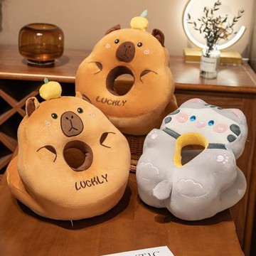 卡皮巴拉水豚小學生午睡枕趴睡枕辦公室午休抱枕女生睡覺兒童