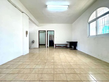 五甲商圈/大三房美寓/採光通風佳/小資族首選｜高雄市鳳山區南正二路