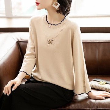 媽媽洋氣質上衣大碼中年女春秋裝打底針織小衫中老年薄款2025新款