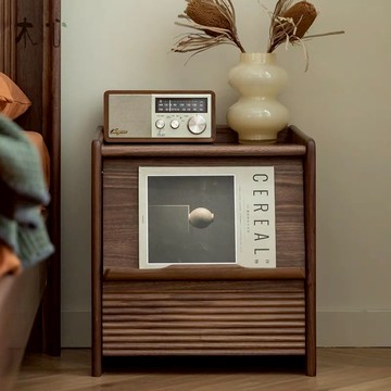 免運/開發票 日式床頭櫃【超劃算】日式復古家用臥室抽屜式小柜子桌面落地客廳收納床頭柜 快速出貨