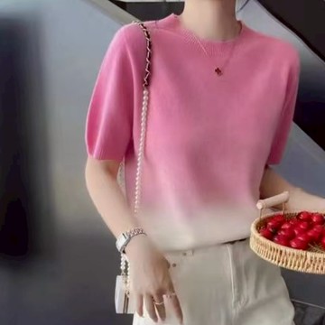 胖胖美依 上衣 T恤 短袖上衣 漸變色細羊毛五分袖螺紋邊針織衫氣質寬鬆圓領上衣 東A105-7997.