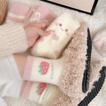 女童秋冬冬季可愛卡通水貂襪子兒童毛絨加厚女孩保暖中筒柔軟甜美
