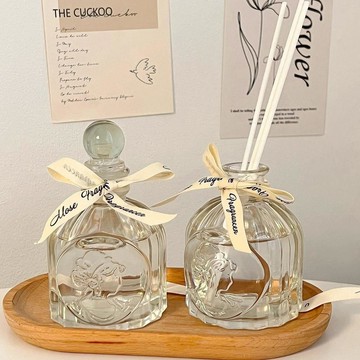 YOG-高檔室內香薰女生臥室空氣清新劑家用持久留香無火香薰精油擺件