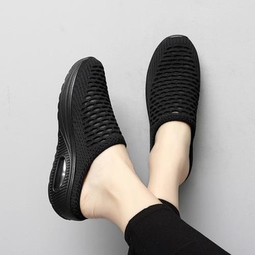 夏天透氣款一腳蹬厚底增高包頭半拖鞋休閑氣墊媽媽鞋飛織鏤空女鞋