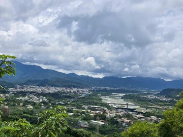 東勢休閒養生宅　百坪基地遠眺山景稀有釋出｜台中市東勢區石排巷