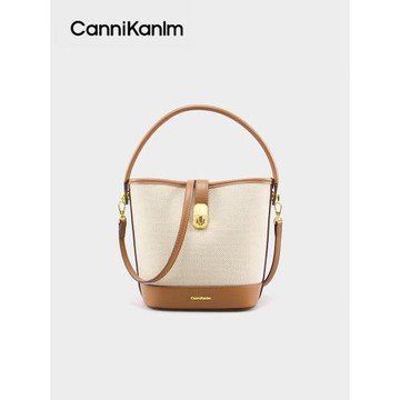 CanniKanlm手提水桶包包女2025新款潮高級感大容量爆款小眾斜挎包