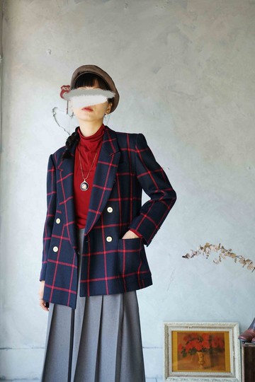 尋寶古著-Leilian英倫深藍紅格子雙排扣西裝外套