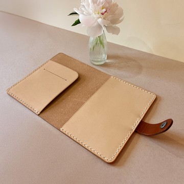 Urban 皮革護照夾/植鞣革/文青風 -奶茶色 客製化禮物