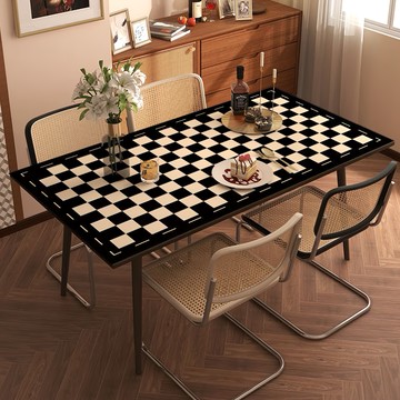 喬木居家 輕奢防燙隔熱皮革桌布  140 x 80cm  格盤空隙款 黑色 + 白色  1個