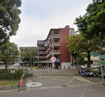 專任高鐵區六家國小旁田字型靜巷透天｜新竹縣竹北市嘉興路