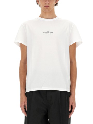 maison margiela distorted logo t-shirt