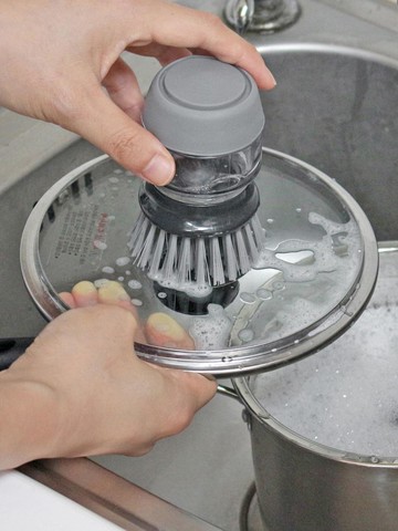Stand-type pot cleaning brush