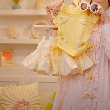9374 位熟客回訪😌女童夏裝新款套裝2026可愛童趣小鴨子飛袖上衣兒童花苞兩件套L6DI