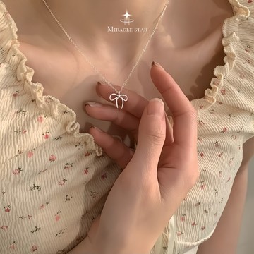 ✨ S925 純銀蝴蝶結項鍊女 甜美簡約設計 日常百搭鎖骨鏈 女性項鍊