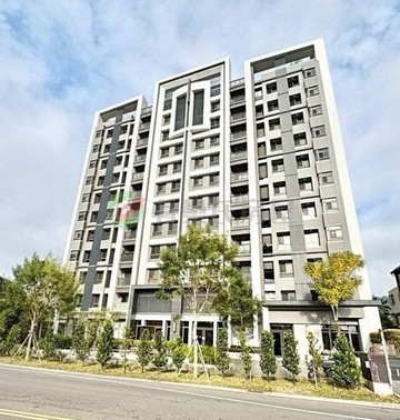 豐原亨都仰森高樓景觀三房＋平車 ｜台中市豐原區富陽路