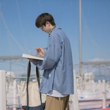 淺藍條紋 襯衫男長袖 秋季港風休閑 百搭夏季薄款 襯衣外套男 寬鬆百搭上衣外套 『癮品流行』