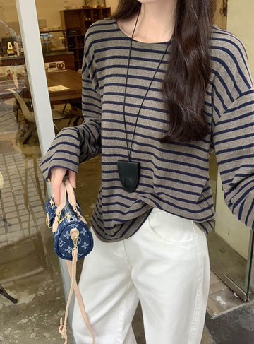 【限時79折】預測未來落肩寬鬆條紋上衣-73372