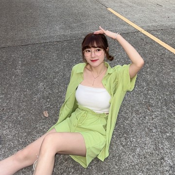 獨家*6色現貨秒出♥️【JinG】華夫格套裝*翻領短袖工裝外套+高腰花苞短褲♥️東大門同款 餅乾華夫格 短褲 襯衫