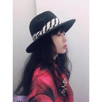 正韓 韓國製  夏款條紋綁帶紳士帽 遮陽帽 帽子 造型帽 現貨 (寬帽簷款)