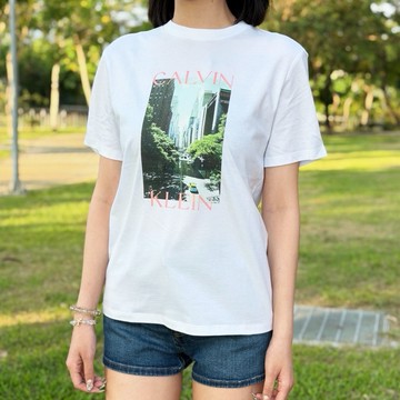 【New START精品服飾-員林】現貨 Calvin Klein CK 女款 城市街景大字母 短袖上衣 短T