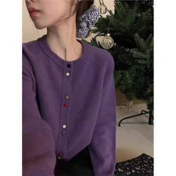 紫色彩扣針織開衫女春款2025新款設計感寬松軟糯毛衣內搭上衣外套