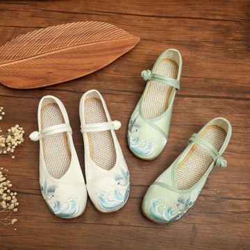 如煙國風復古刺繡漢服街拍照打卡繡花經典軟底女士單鞋學生廣場舞