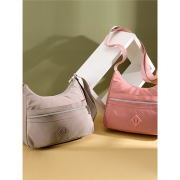 斜挎包女新款春夏中年女包休閑大容量單肩尼龍牛津布媽媽包百搭