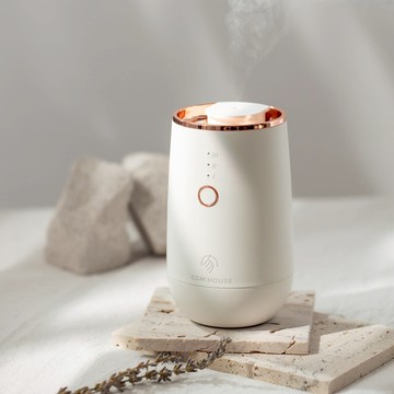 COM'HOUSE 來家｜Inhouse香氛儀 璀燦白－贈複方純精油15ml(6選1)