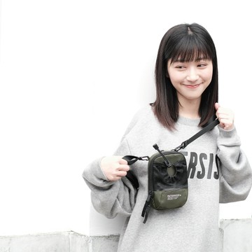 Matchwood Delta Phone Bag 手機隨身包 斜背小包 橄欖綠