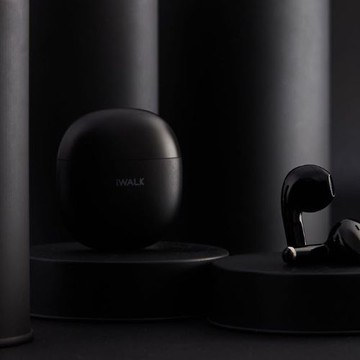 iWalk｜鵝鑾石 藍芽耳機-經典黑