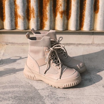 泡芙彈力厚底短靴-乳霜奶茶