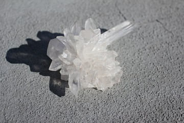 馬達加斯加白水晶簇、白水晶簇、白水晶、馬島水晶、晶簇