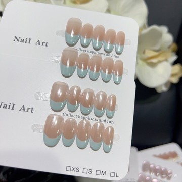 ➕最新設計款穿戴甲💅【海莉法式藍】溫柔珍珠色極光漸變簡約法式絶美手工穿戴美甲短橢圓穿戴甲 JROZ