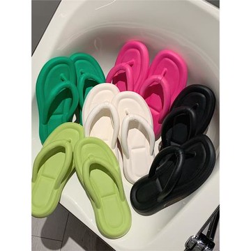 細細條 網紅eva踩屎感人字拖女夏季外穿度假防滑防臭夾腳沙灘拖鞋