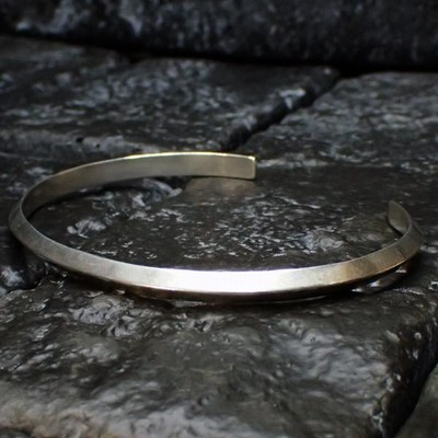 ガボール18kGoldRaisedG&Crownバングル GABORATORY (ガボラトリー/ガボール) 18K ゴールド G＆クラウン