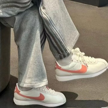 S.G NIKE Wmns Cortez HM3697-161 女 蜜桃 米白 橘 休閒鞋 經典 復古 阿甘鞋