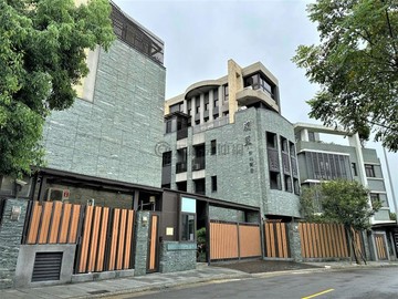 康橋《群祥朗翠》雙併電梯透天｜新北市林口區東明二街