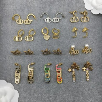 D家/迪家cd耳釘女輕奢 復古高級感鑲鉆字母CD耳釘925銀針批發耳飾
