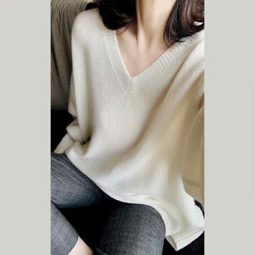 新款羊絨衫女慵懶隨性顯瘦 廓型V領毛衣寬松套頭中長款針織衫時尚