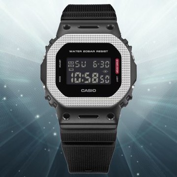 CASIO 卡西歐 G-SHOCK 單色工業風 紋理金屬錶圈 方形電子錶 送禮 禮物 推薦 GM-5600BM-1