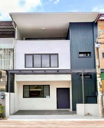 【北太平/十米路!全新整理6.8米大面寬別墅】｜台中市太平區仁和街