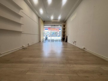 崛江商圈商四金透店￨獨立進出可分層收租店住不干擾｜高雄市新興區新田路