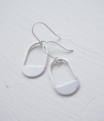 簡約造型手工敲花純銀耳環
