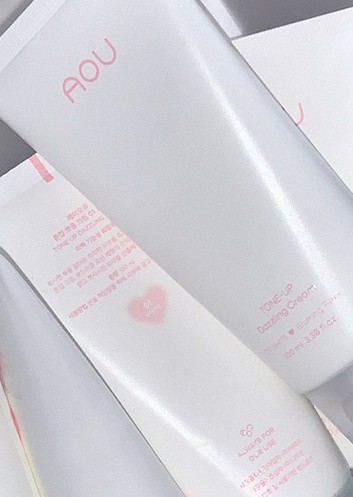 AOU 身體提亮調色霜