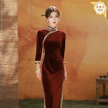 【訂婚新中式】旗袍連衣裙 改良旗袍 絲絨旗袍 復古連衣裙 秋冬連衣裙 年輕款 日常可穿 2025新款 訂婚敬酒服