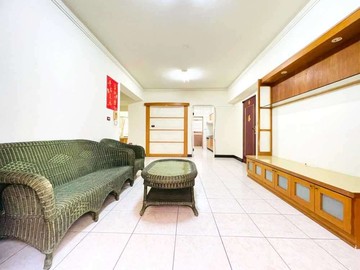 大三房+平車【劍橋小鎮】｜高雄市大社區萬金路