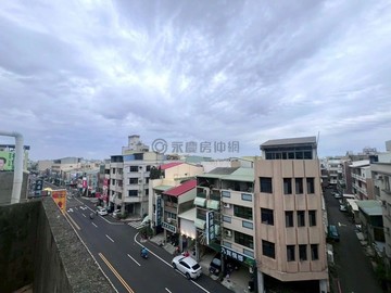 南區正金華路門面第一排車水馬龍透天店住｜台南市南區金華路一段