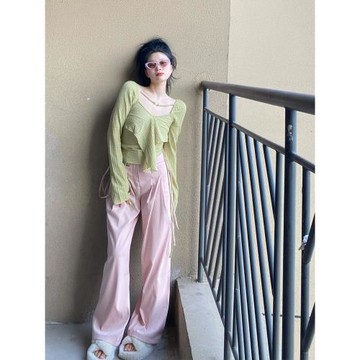 茶歇絕美荷葉邊方領襯衫女秋季法式設計肌理感小衫別致綠色小上衣