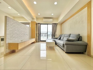 華鳳特區｜上河城｜雙面採光｜永久棟距｜二房車位｜高雄市鳳山區北昌五街